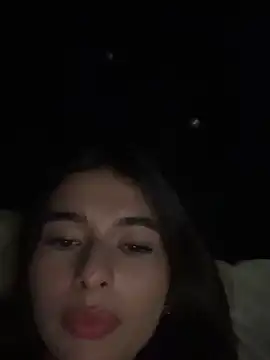 Coralinee_01 现场XXX聊天