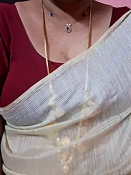 Chat XXX ao vivo de ananya956