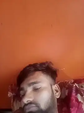 Show modela Surajpuja79 na web-kameri