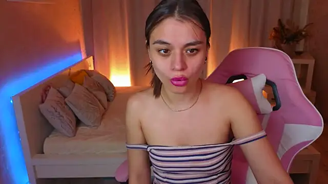 Kim_Bless – Naživo XXX chat