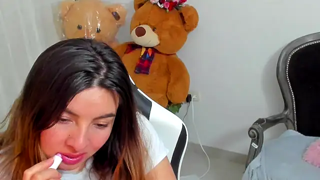 XXX chat uživo modela __Emma__11__Lecat_