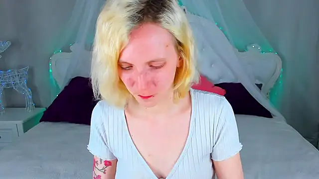 XXX chat uživo modela LikiLips