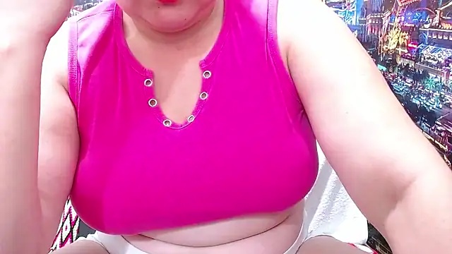 tila_nastyy élő XXX-chatje