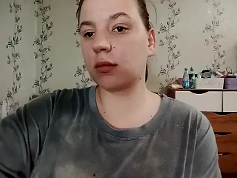 XXX chat uživo modela symmetryinvoid