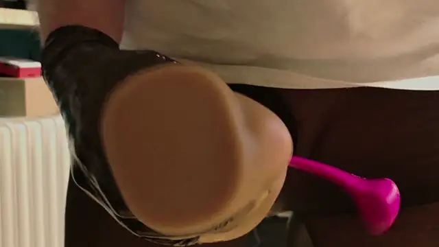 NylonHype's Webcam Show