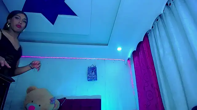 Онлайн чат XXX NahomiCamper