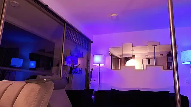 Czat XXX na żywo – mandi4pole_