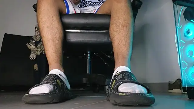 Pokazy przed kamerką – cash_master888