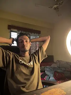 thecatfishh Adlı Modelin Web Kamerası Şovu