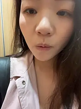 xiaochengzi505 网络视讯表演