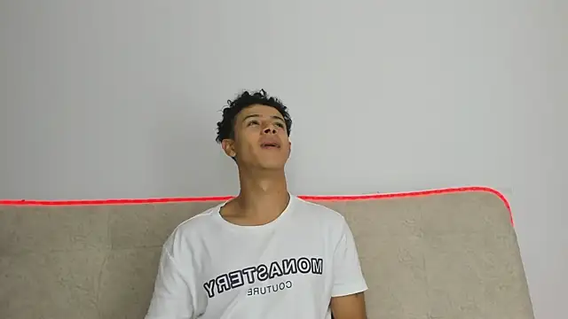 _Alex_ColtonのライブXXXチャット