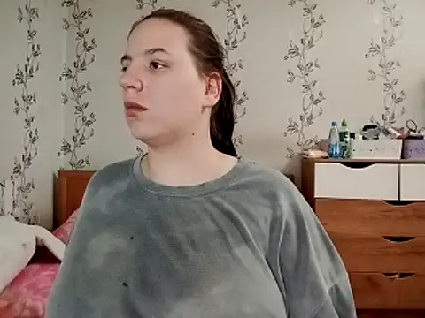 symmetryinvoid Chat XXX in diretta