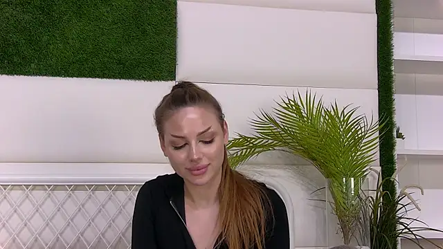 EvaHook live XXX chat