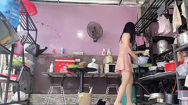 LinhChi_9x 即時 XXX 聊天