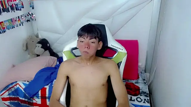 Chat XXX en directo de Liarr_