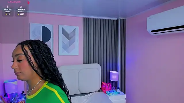 Вебкам-шоу Clawdeen__wolf