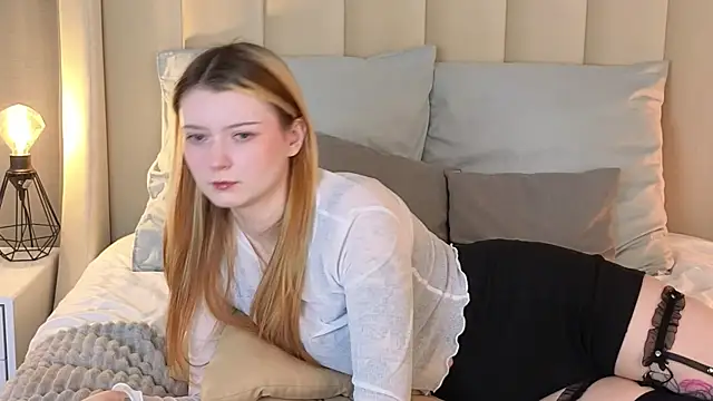 AlyssFrost Live XXX-Chat