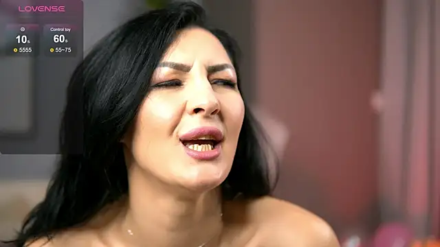 Онлайн чат XXX ClassyKatyy