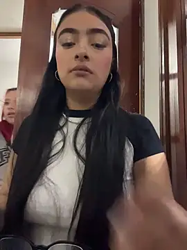 แชท XXX สดของ Laurent_Brm