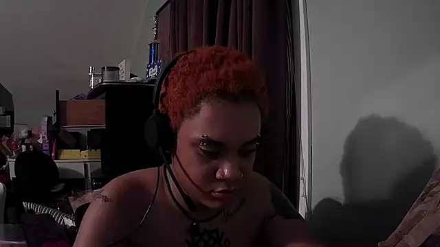 nickytheehawtien Live XXX chat