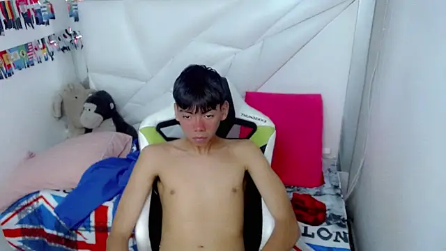 Liarr_のウェブカメラショー