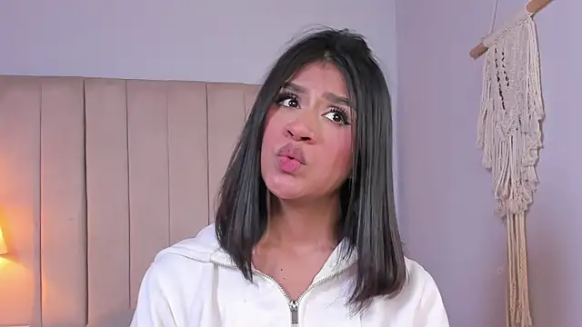 Czat XXX na żywo – Elise_Diamond