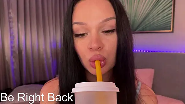 _nitro_emily_ Live XXX Chat