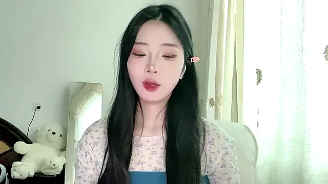 yiyibaby2026 网络视讯表演