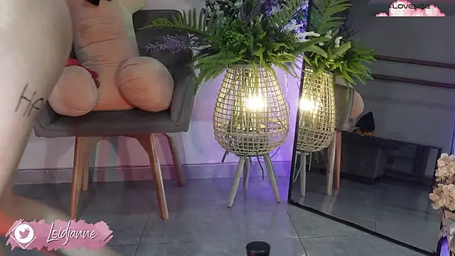 Loidjanne Chat XXX in diretta