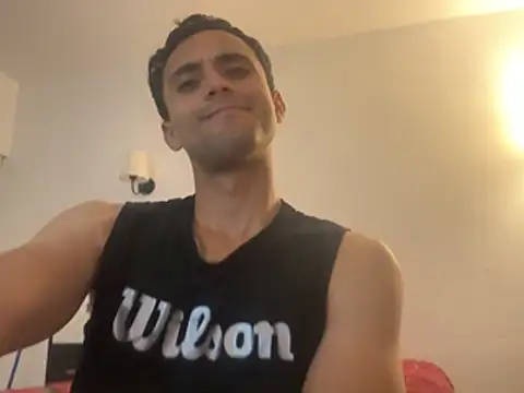 Spicystrip: онлайн-секс-чат