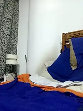 Pacobakan042's Live XXX Chat