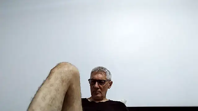 แชท XXX สดของ BIGUNCUTHARDCOCK