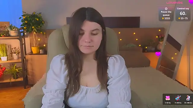 Viola__Shy – Live XXX-chat