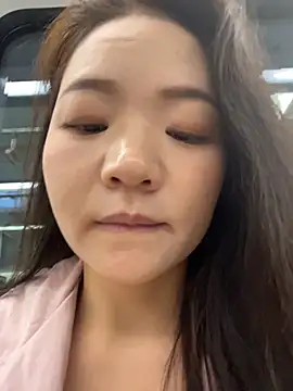 xiaochengzi505 网络视讯表演