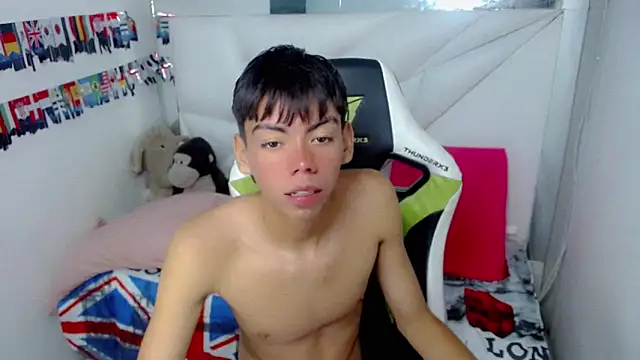 Liarr_ 在線直播表演