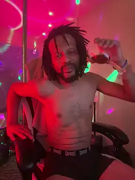 magic_man1085 即時 XXX 聊天