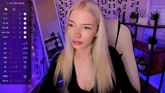 AnyaTaylor_ Live XXX-chat