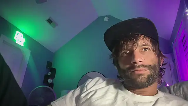 Вебкам-шоу TrndSettr