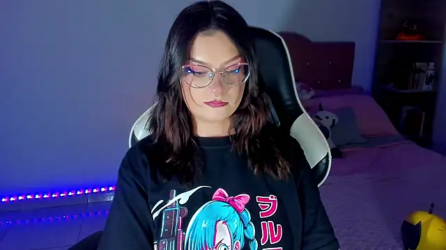 OphelianaRose33 即時 XXX 聊天