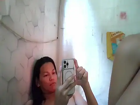 HugeAgatha Pertunjukan Webcam