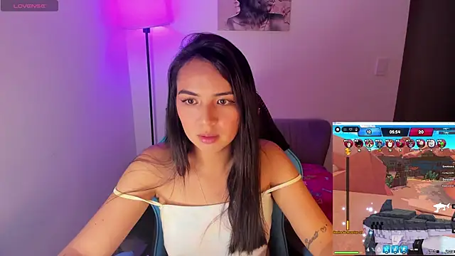 Nicole_Ss: онлайн-секс-чат