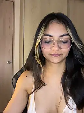 Cat2525: онлайн-секс-чат