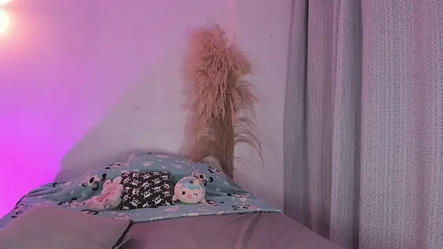 XXX chat uživo modela AdammClark1