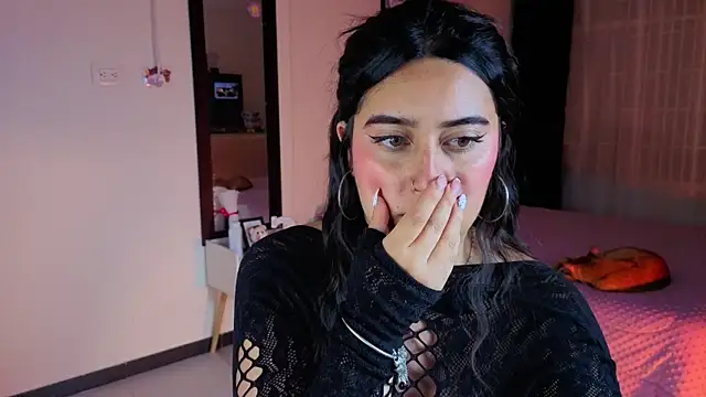 Chat +18 de serenna_se ao vivo