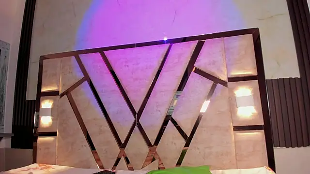 Chat XXX Live salem_rosee