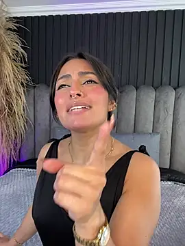 Nanda_vixen_ 即時 XXX 聊天