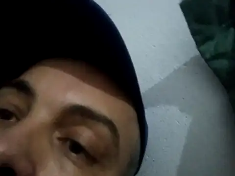 2Brazilians4one Webcam show