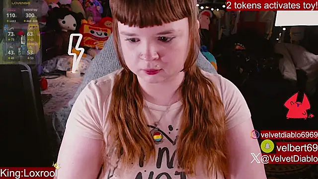 VelvetDiablo 现场XXX聊天