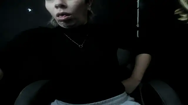 viktoria_davis_'s Live XXX Chat