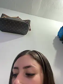 Вебкам-шоу valesaenz__